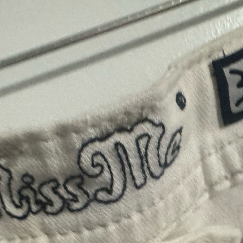 Miss Me White Denim with Silver Stitching - Picture 3 of 3